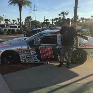 Meet your Posher, Gilles